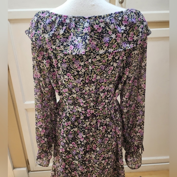 Emma and Michelle Women's Long-sleeved Boho Inspired Ruffle Tie-Belt Dress - Picture 8 of 15